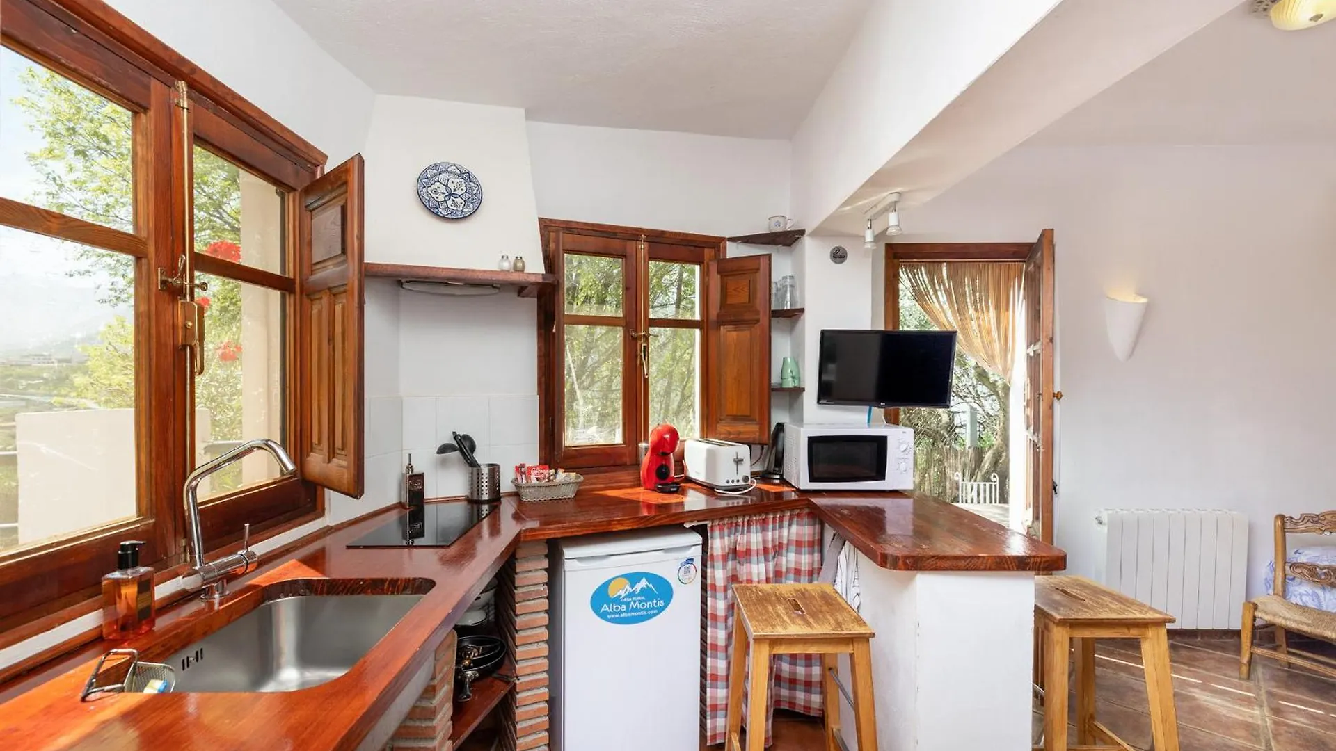 Casa Rural Alba Montis Guejar Sierra Apartment