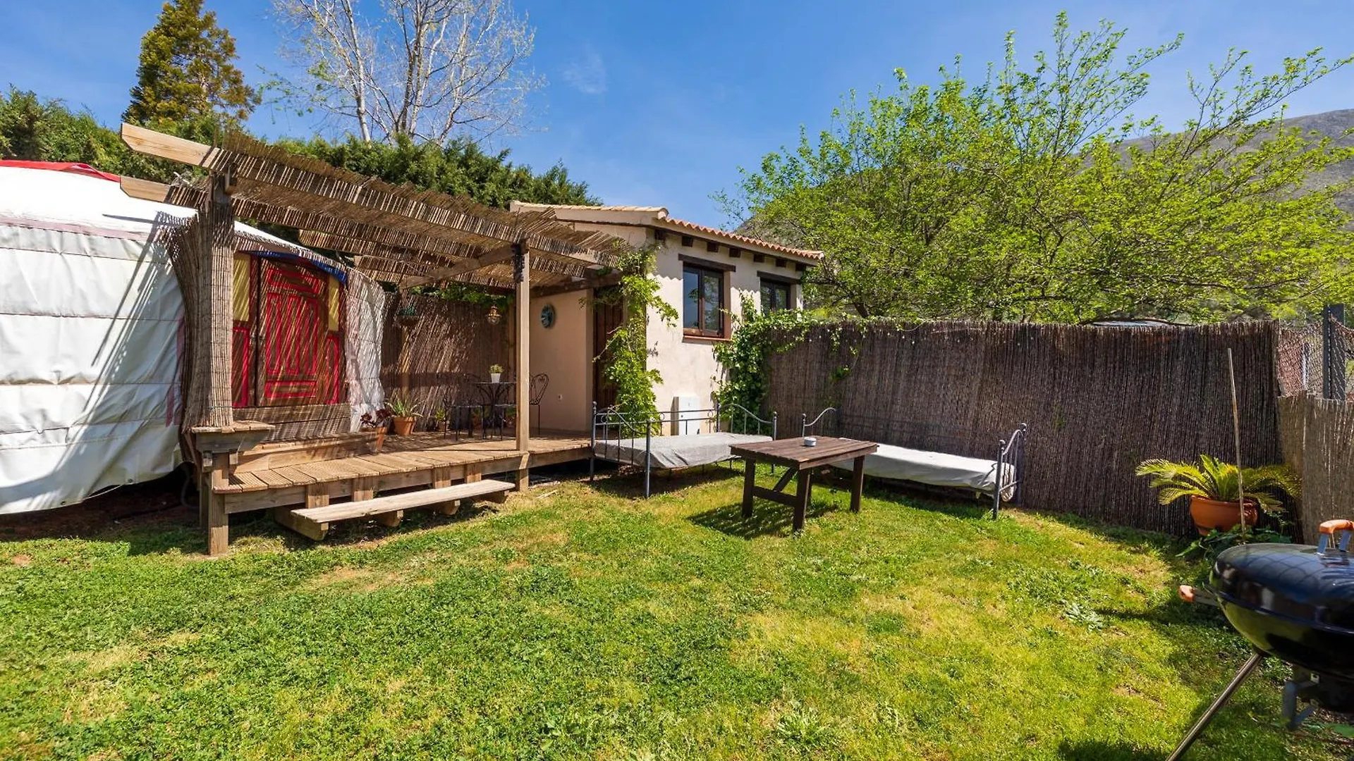 Casa Rural Alba Montis Guejar Sierra Apartment